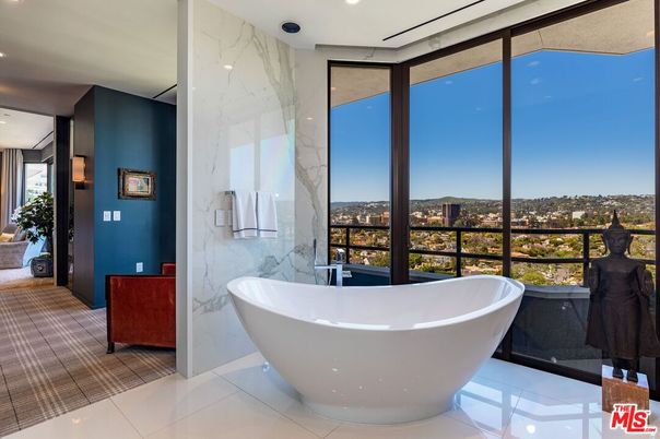 Bathroom, Free Standing Baths, Interior, Marble Walls, Recessed Lighting