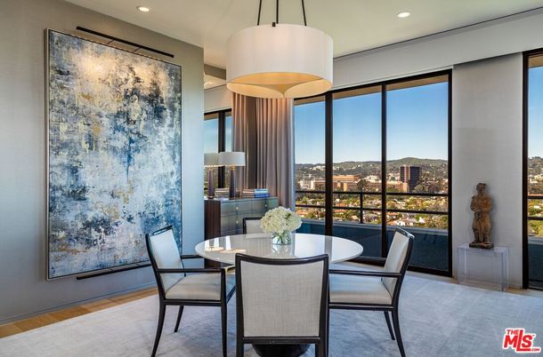 Dining room, Interior, Pendant Lights, Recessed Lighting
