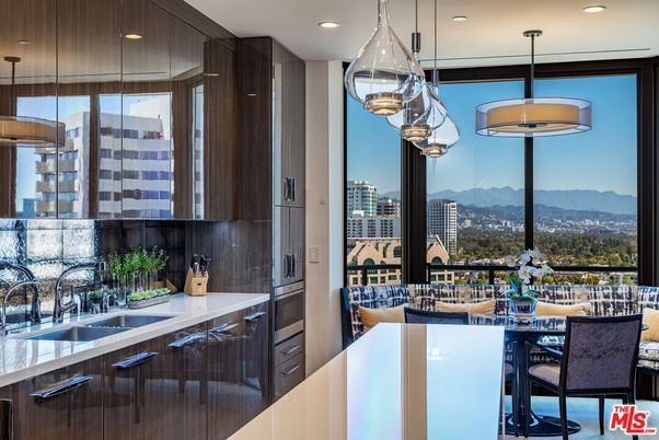 Interior, Kitchen, Pendant Lights, Recessed Lighting
