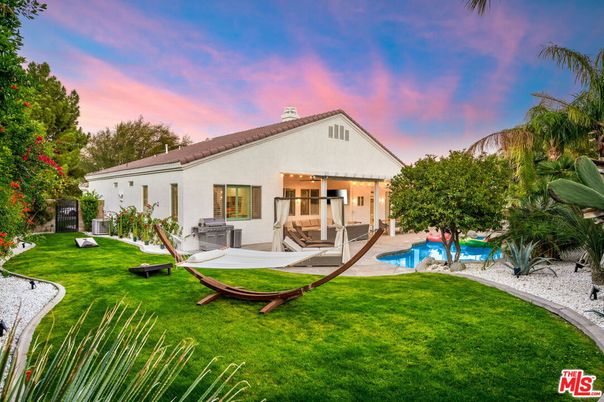 Backyard, Exterior, Pool
