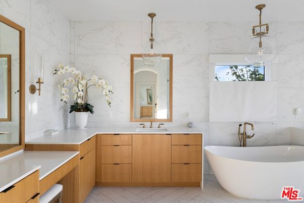 Bathroom, Dual Sink Vanities, Free Standing Baths, Interior, Marble, Marble Walls, Pendant Lights