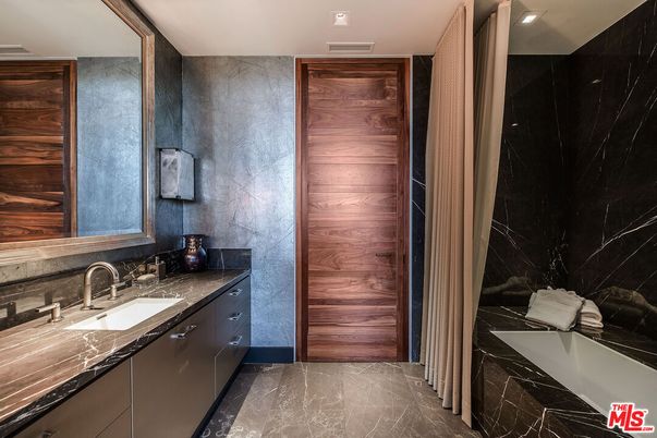 Bathroom, Interior, Marble, Marble Walls, Recessed Lighting