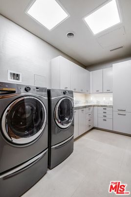 Interior, Recessed Lighting, Washer