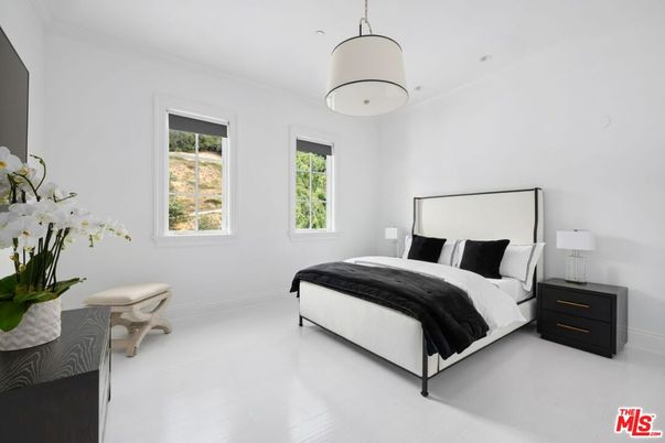Bedroom, Interior, Pendant Lights