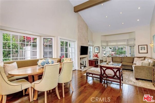 Dining room, Interior, Living room, Recessed Lighting, Wooden Beams, Wood Texture Flooring