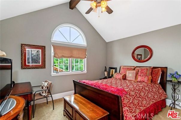 Bedroom, Home Office, Interior, Wooden Beams