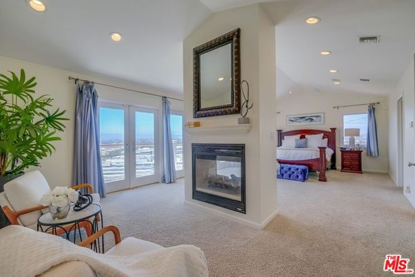 Bedroom, Fireplace, Interior, Recessed Lighting