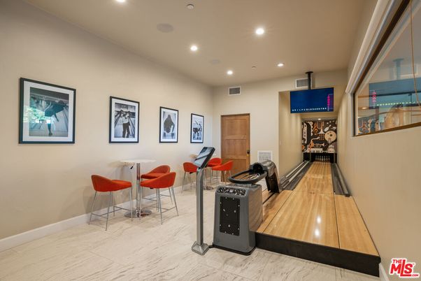 Interior, Marble, Recessed Lighting, Wood Texture Flooring