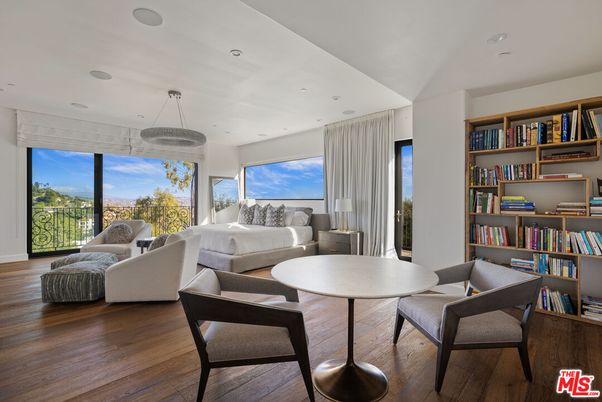 Bedroom, Interior, Living room, Pendant Lights, Recessed Lighting, Wood Texture Flooring
