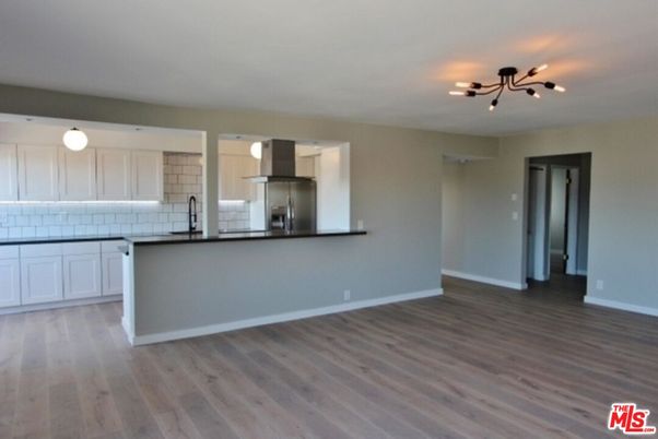 Empty room, Interior, Kitchen, Pendant Lights, Wood Texture Flooring