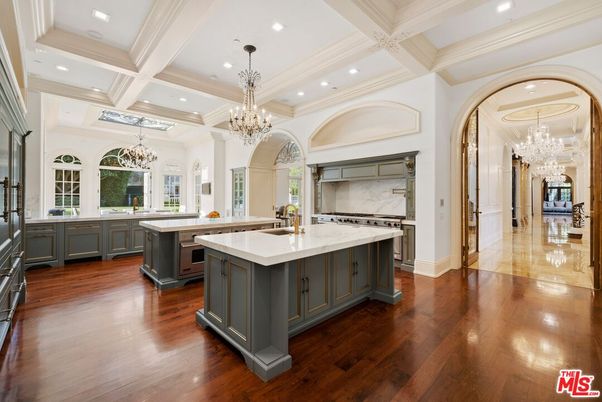 Chandelier, Interior, Kitchen, Recessed Lighting, Stainless Steel Appliances, Wood Texture Flooring