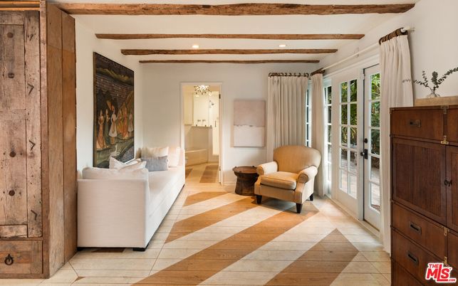 Interior, Recessed Lighting, Wooden Beams, Wood Texture Flooring