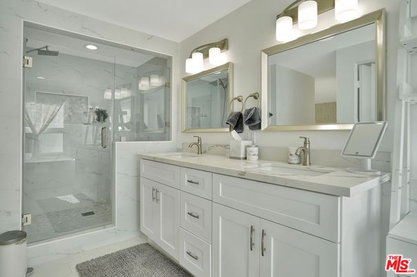 Bathroom, Dual Sink Vanities, Glass Shower, Interior, Marble Walls