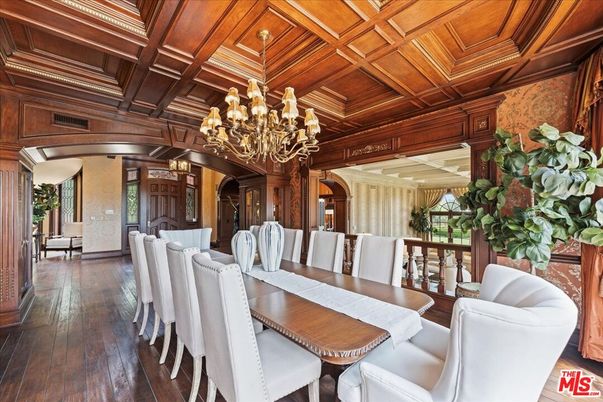 Chandelier, Dining room, Interior, Wooden Beams, Wooden Ceilings, Wood Texture Flooring, Wooden Walls