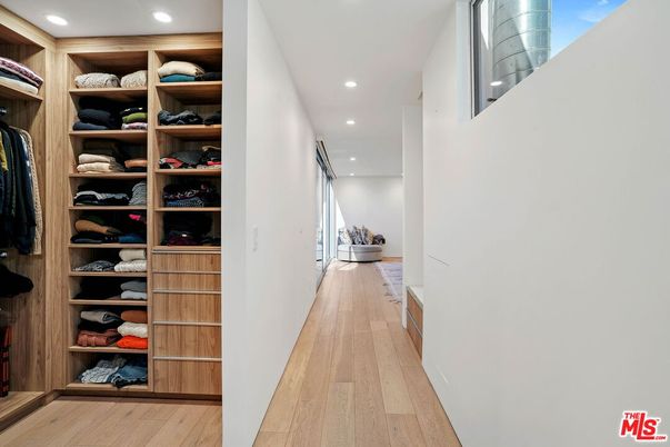 Interior, Recessed Lighting, Walk-in Closets, Wood Texture Flooring