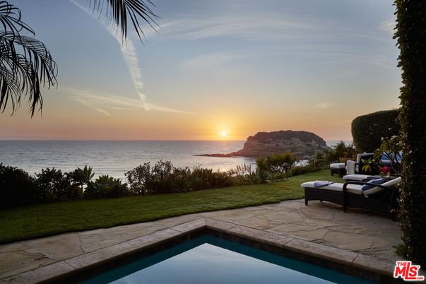Exterior, Lake, Pool