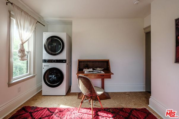 Home Office, Interior, Utility Closets, Washer