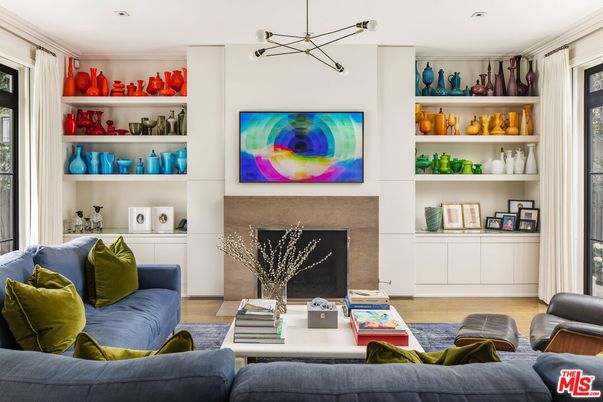 Fireplace, Interior, Living room, Pendant Lights, Recessed Lighting, Wood Texture Flooring