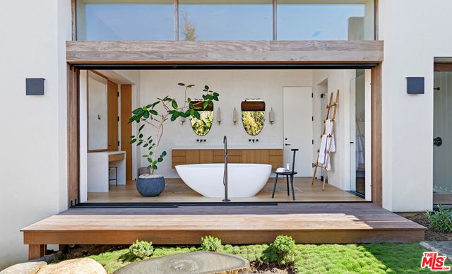 Bathroom, Free Standing Baths, Interior, Wood Texture Flooring