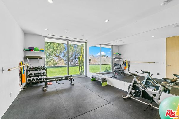 Fitness Equipment, Interior, Recessed Lighting