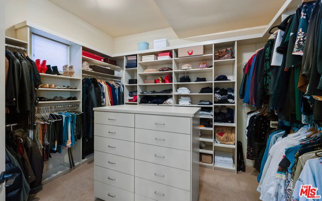 Interior, Walk-in Closets