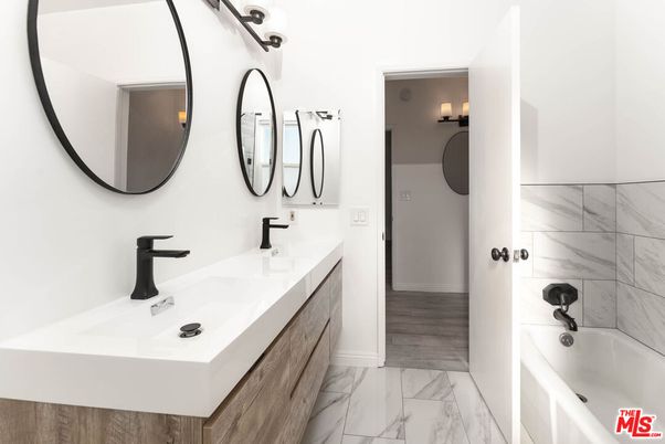 Bathroom, Dual Sink Vanities, Interior, Marble