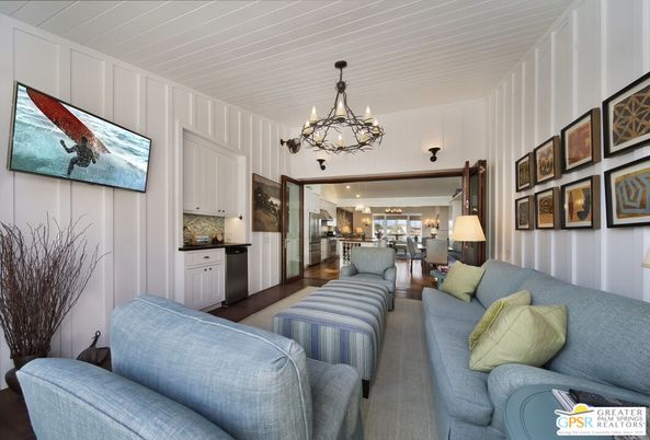 Chandelier, Dining room, Interior, Kitchen, Living room, Stainless Steel Appliances, Wood Texture Flooring