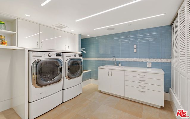 Interior, Recessed Lighting, Washer