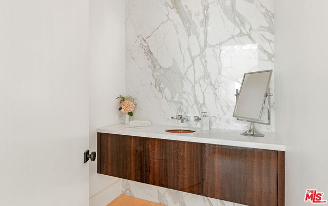 Bathroom, Interior, Marble Walls