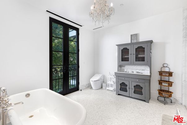 Bathroom, Chandelier, Interior, Recessed Lighting