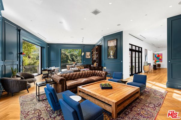 Dining room, Interior, Living room, Pendant Lights, Recessed Lighting, Wood Texture Flooring