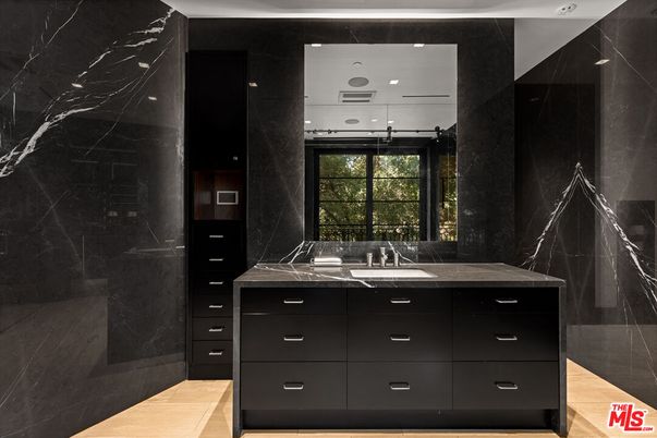 Bathroom, Interior, Marble Walls, Recessed Lighting