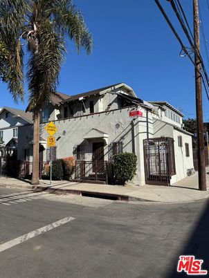 Exterior, Facade, Spanish Mediterranean