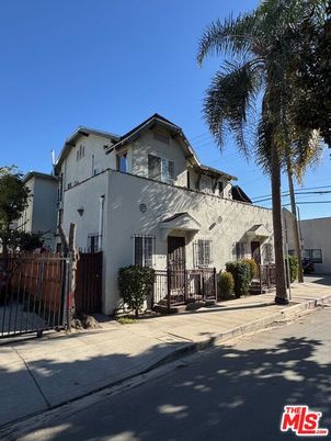 Exterior, Facade, Spanish Mediterranean