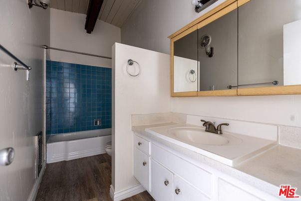 Bathroom, Interior, Wood Texture Flooring