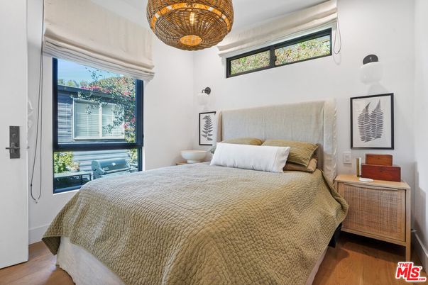 Bedroom, Interior, Pendant Lights, Wood Texture Flooring