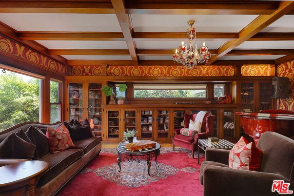 Chandelier, Interior, Living room, Wooden Beams