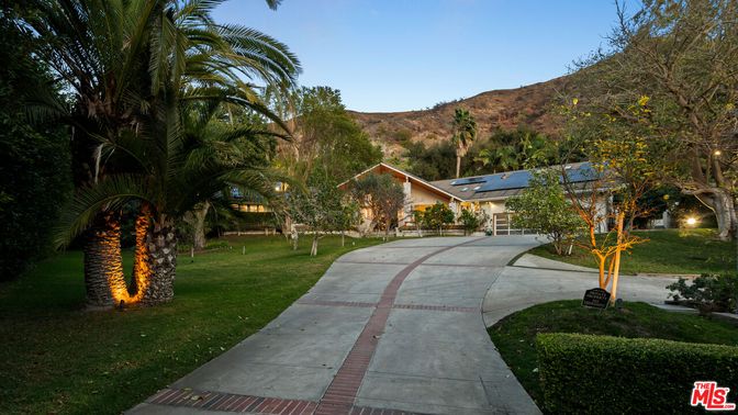 Backyard, Exterior, Solar Panels