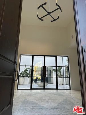 Chandelier, Interior, Pendant Lights