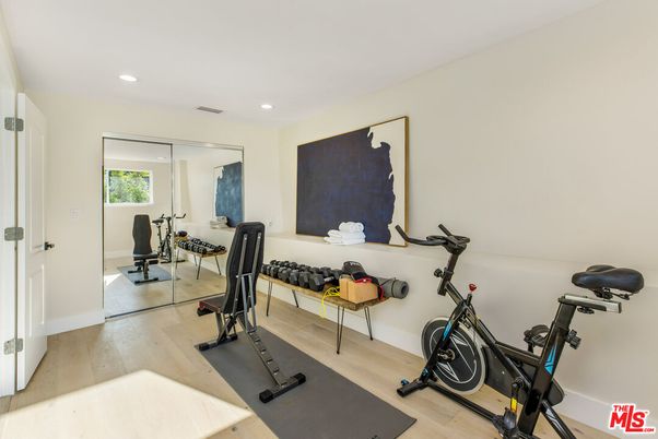 Fitness Equipment, Interior, Recessed Lighting, Wood Texture Flooring
