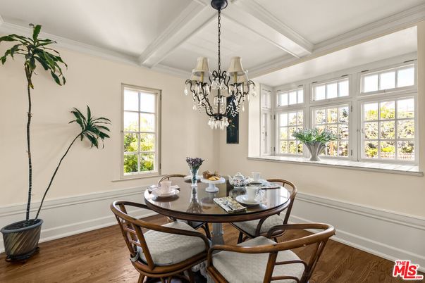 Chandelier, Dining room, Interior, Wood Texture Flooring