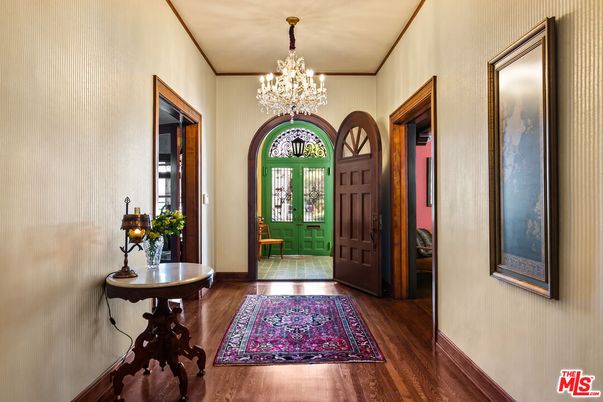 Chandelier, Interior, Wood Texture Flooring