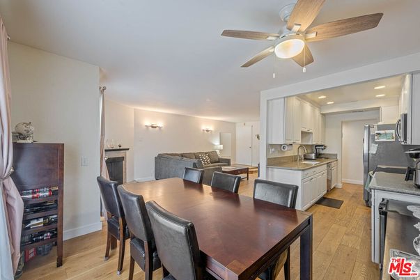 Dining room, Interior, Kitchen, Recessed Lighting, Wood Texture Flooring
