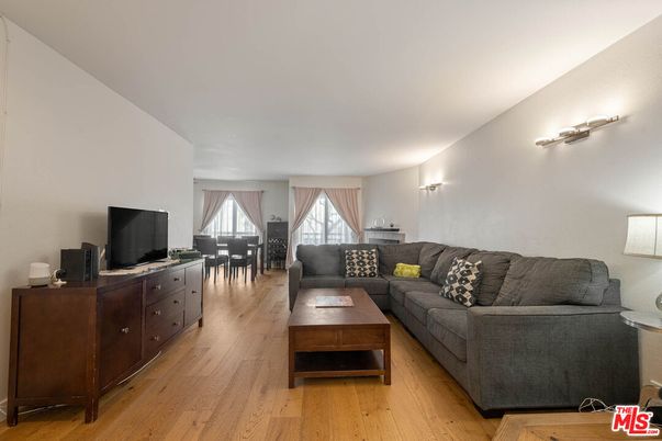 Dining room, Interior, Living room, Wood Texture Flooring