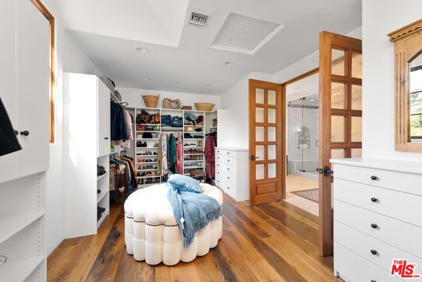 Interior, Recessed Lighting, Walk-in Closets, Wood Texture Flooring