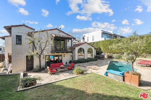 Backyard, Exterior, Hot Tub, Pool