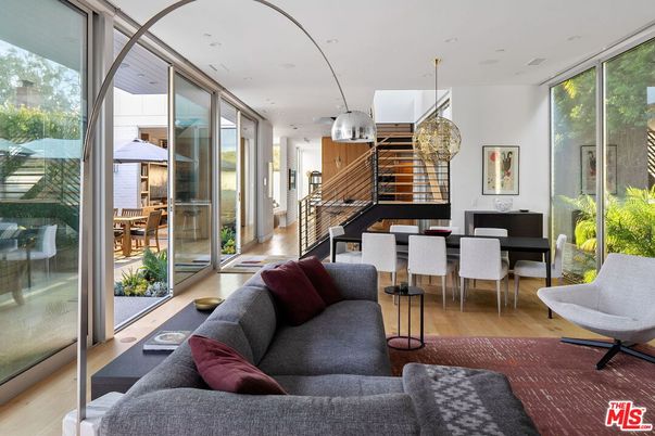 Dining room, Interior, Living room, Pendant Lights, Recessed Lighting, Wood Texture Flooring