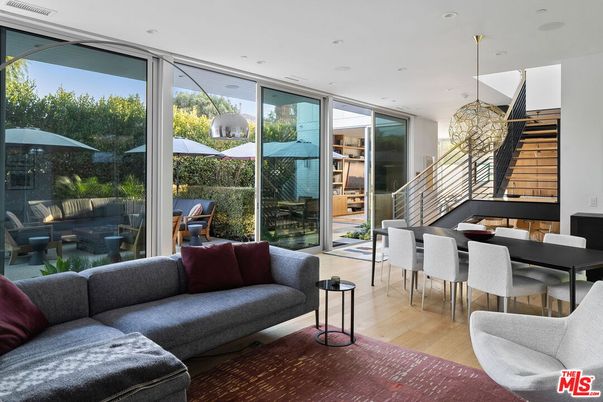 Dining room, Interior, Living room, Pendant Lights, Recessed Lighting, Wood Texture Flooring
