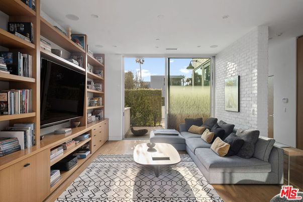Interior, Living room, Recessed Lighting, Stone Walls, Wood Texture Flooring
