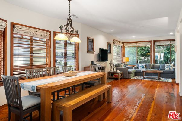 Dining room, Interior, Living room, Pendant Lights, Recessed Lighting, Wood Texture Flooring